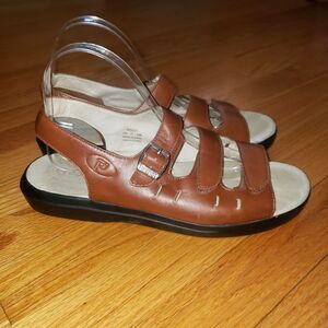 Propet Brown leather sandals